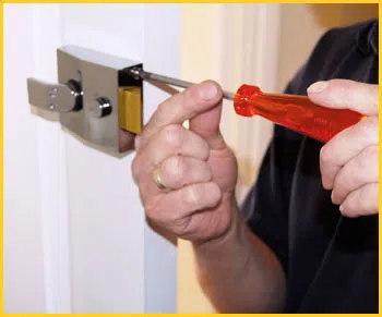 Exclusive Locksmith Service Carle Place, NY 516-262-3445 - 11-commercial-locksmith